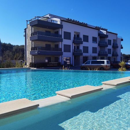 Apartment Vita ميدولين المظهر الخارجي الصورة