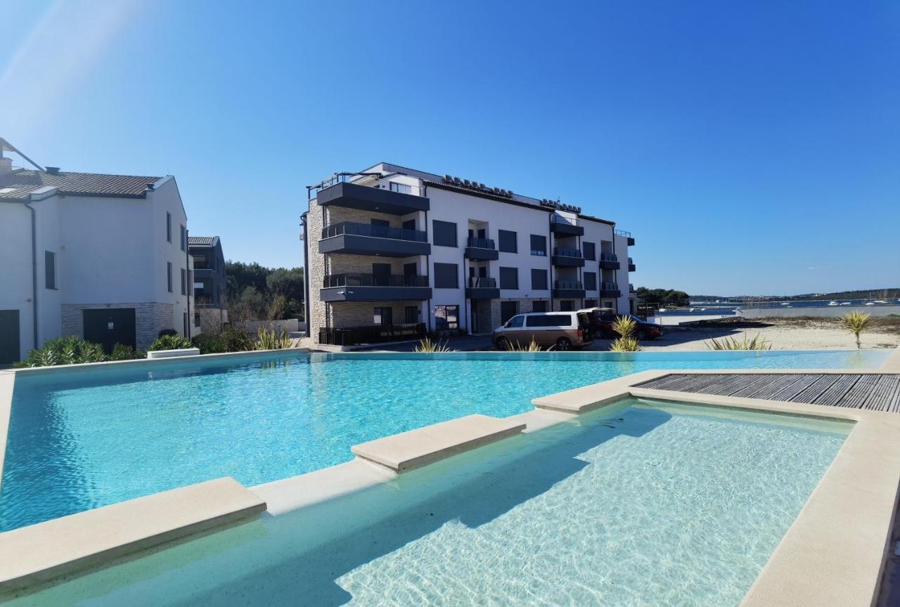 Apartment Vita ميدولين المظهر الخارجي الصورة